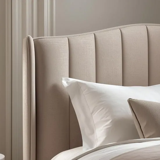 13 feminine bedroom ideas IMG04