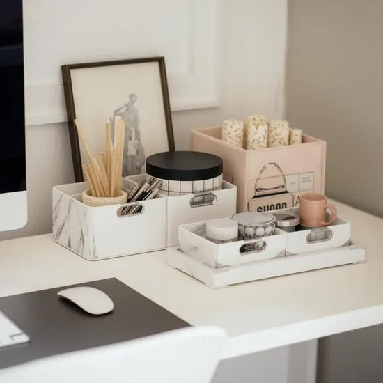 10 cheap ways to decorate your work desk IMG08